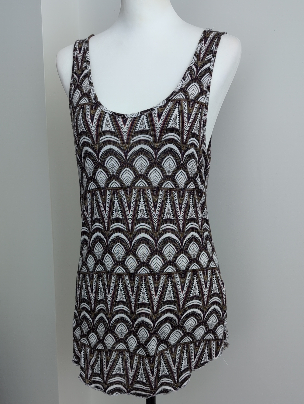 H&M Geometric Aztec Print Sleeveless Scalloped Arch Tank Top Boho